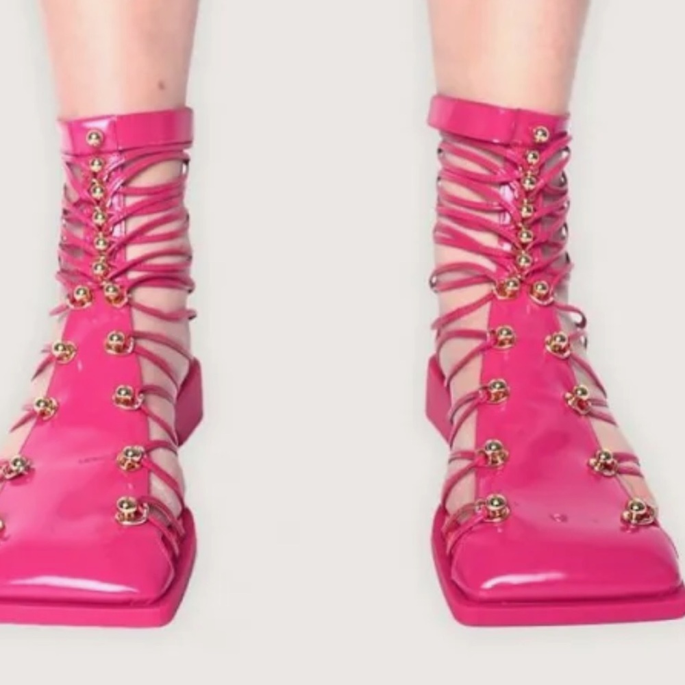 Vibrant Pink Gladiator Sandals with Glossy Straps
